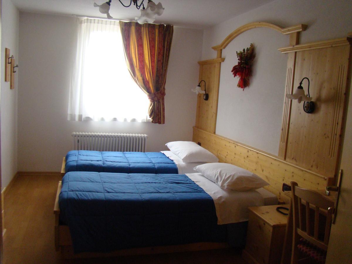 Hotel Pizzo Degli Uccelli Castello Tesino Zewnętrze zdjęcie