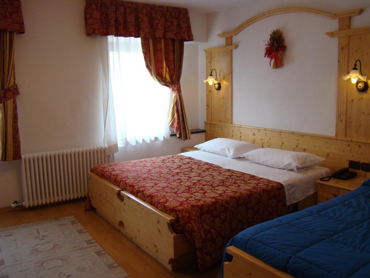 Hotel Pizzo Degli Uccelli Castello Tesino Zewnętrze zdjęcie
